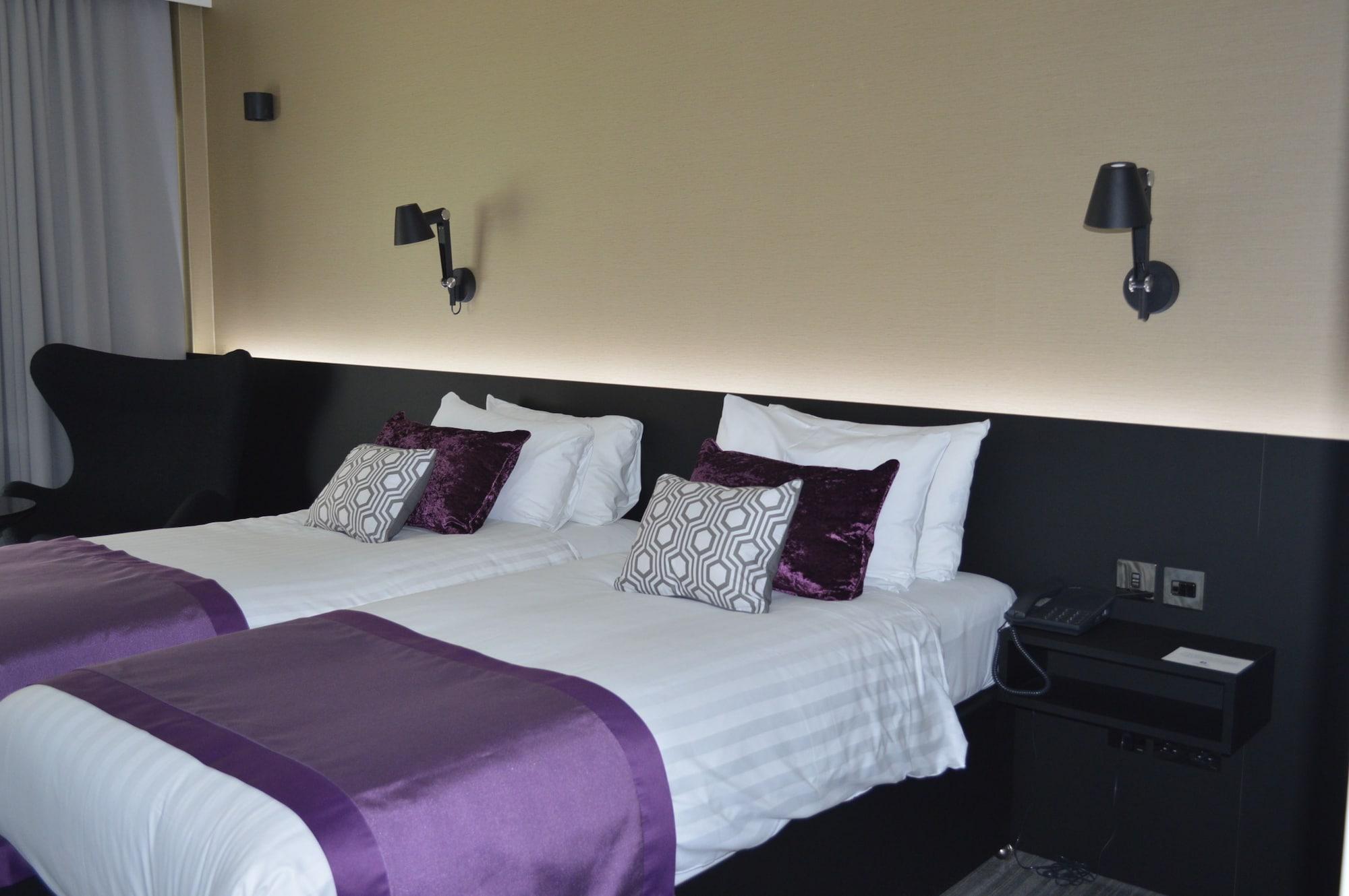 The Golden Jubilee Hotel Clydebank Esterno foto